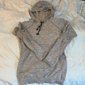 (L) Balance Athletica pullover